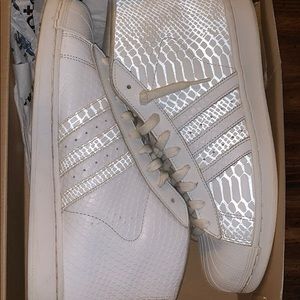 Adidas High Too All-Stars